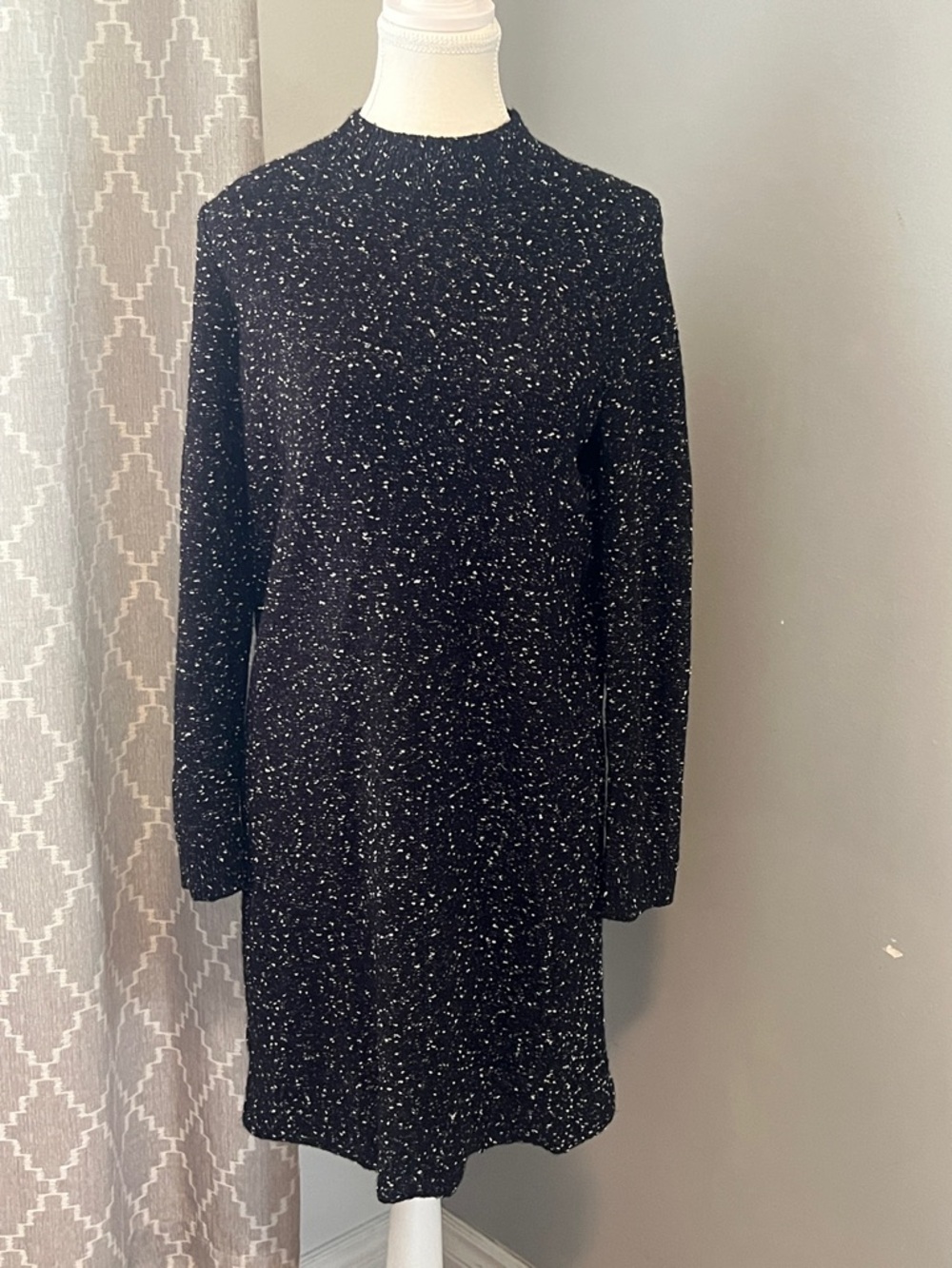 Reitmans Black Speckled Long-Sleeve Mock Neck Dress